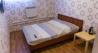 Мини-отель  Поморский Архангельск Стандартный двухместный номер с 1 кроватью-4